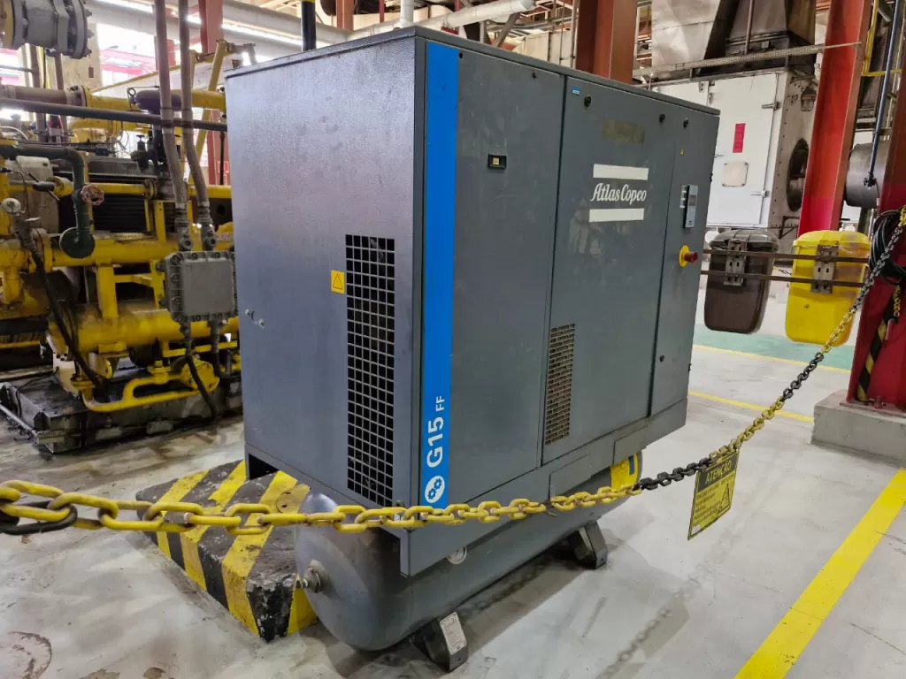 COMPRESSOR DE AR ATLAS COPCO 19,7 HP - G15FF125